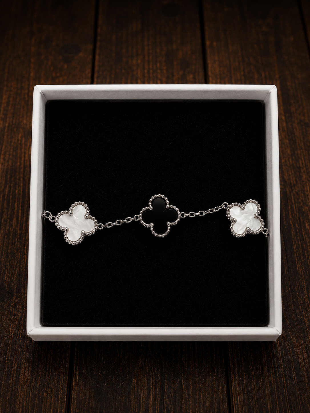 White Clover Charm Bracelet – Stainless Steel