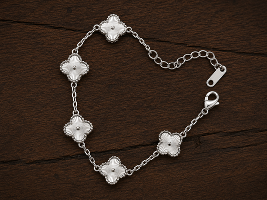 White Mother-of-Pearl Clover Bracelet – Stainless Steel